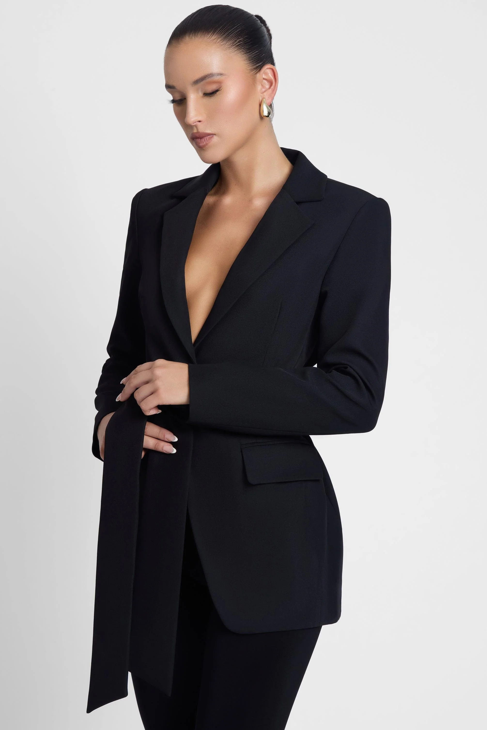 Classic Column Tailored Belted Blazer - Black - Image 6
