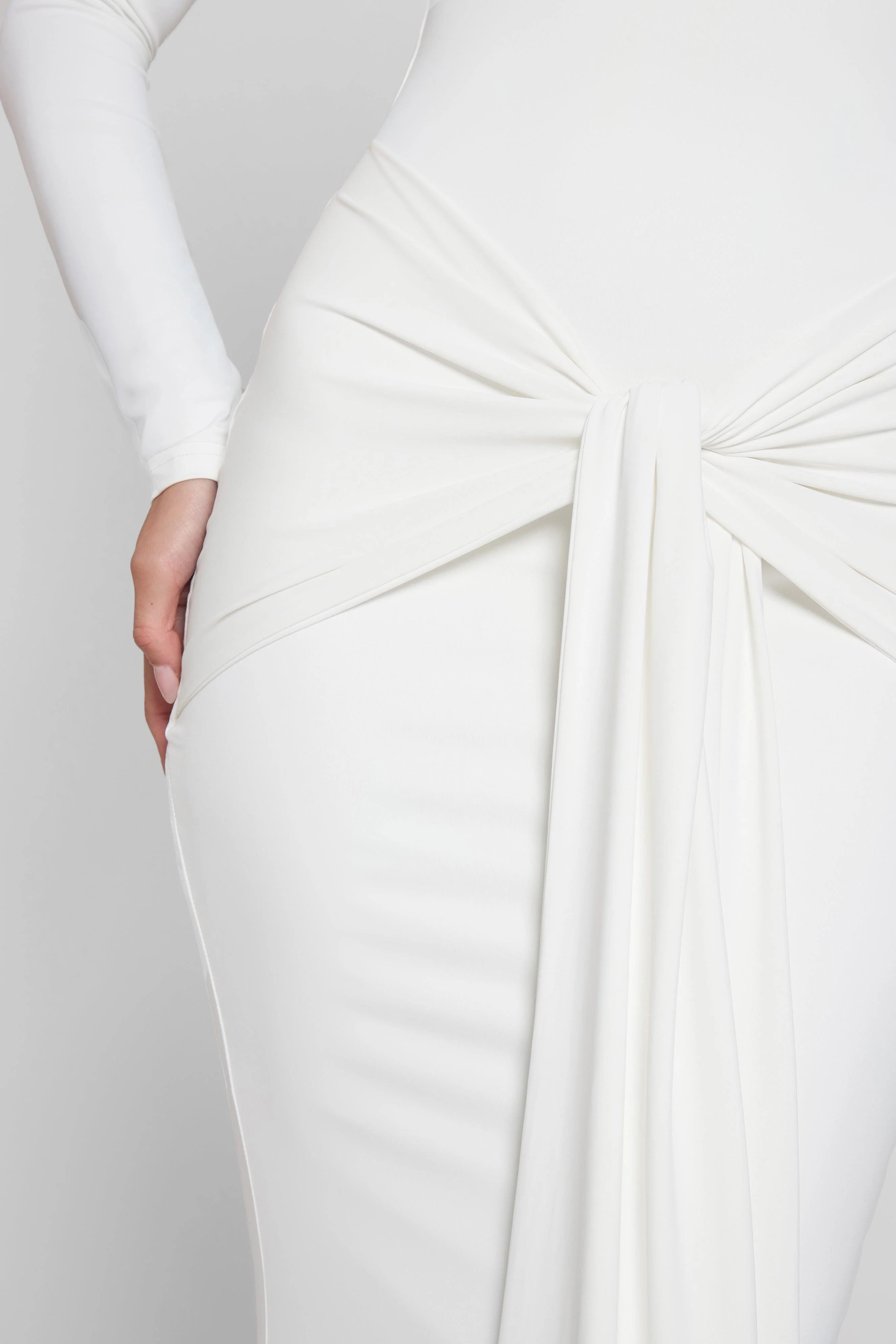Oasis Knot Maxi Dress - White - Image 6